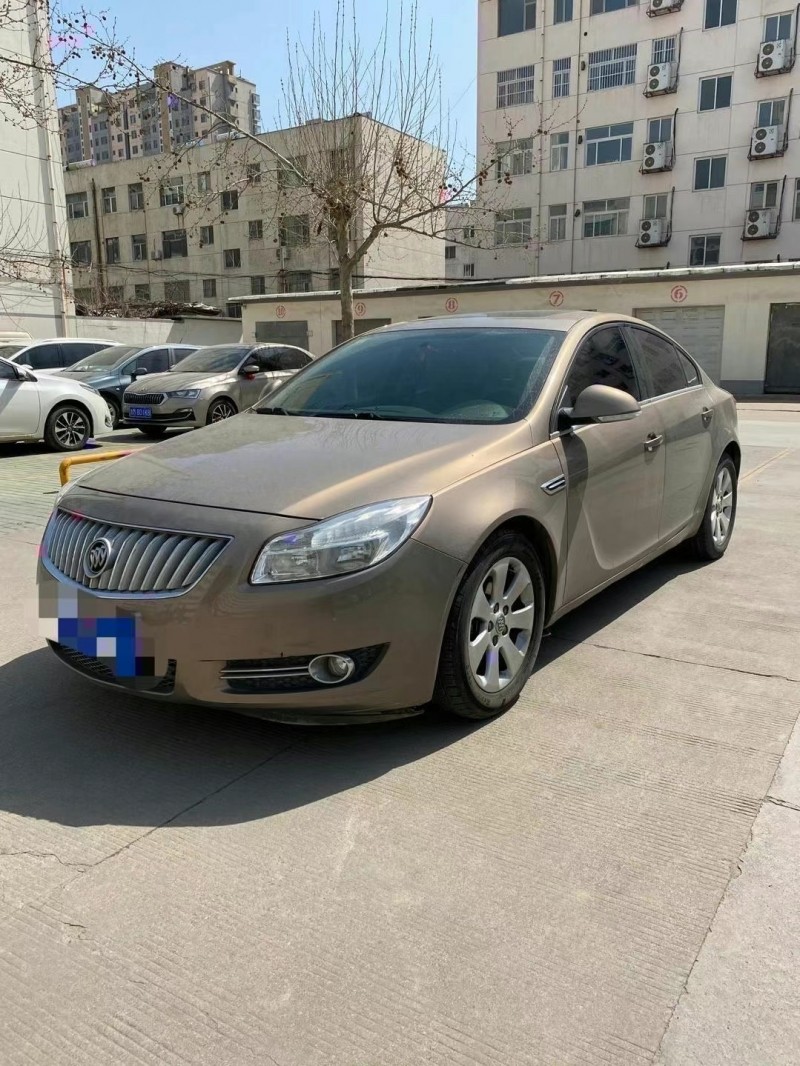 青岛抵押车12年别克威朗出售