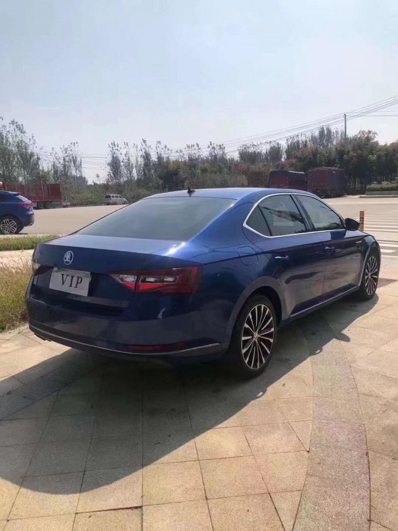 枣庄抵押车16年斯柯达速派出售